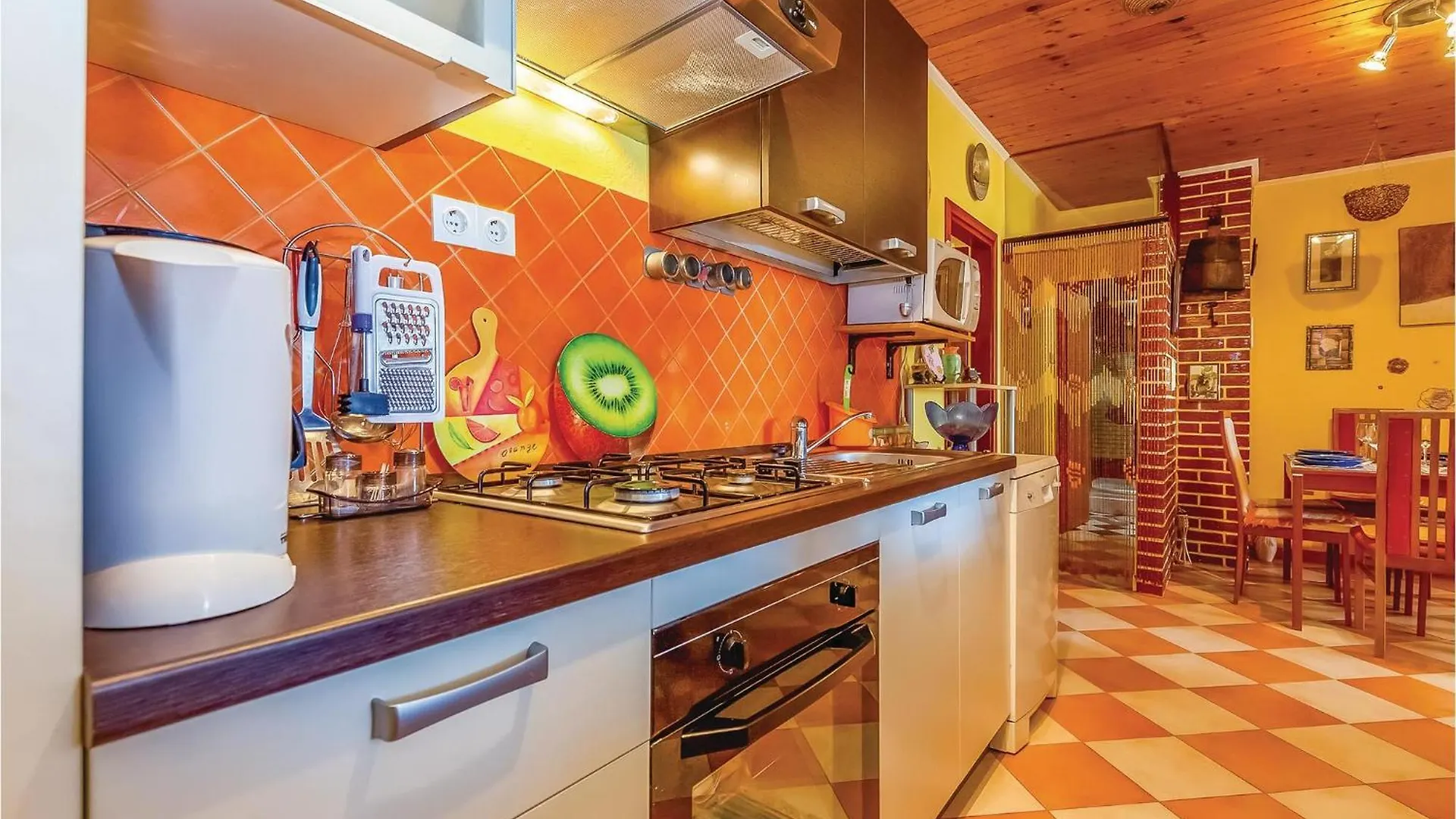 3 Bedroom Lovely Apartment In Crikvenica Croatie