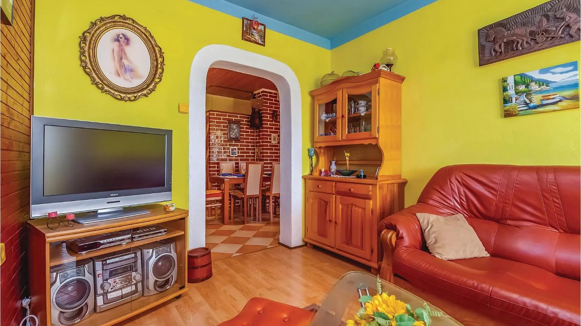 3 Bedroom Lovely Apartment In Crikvenica
