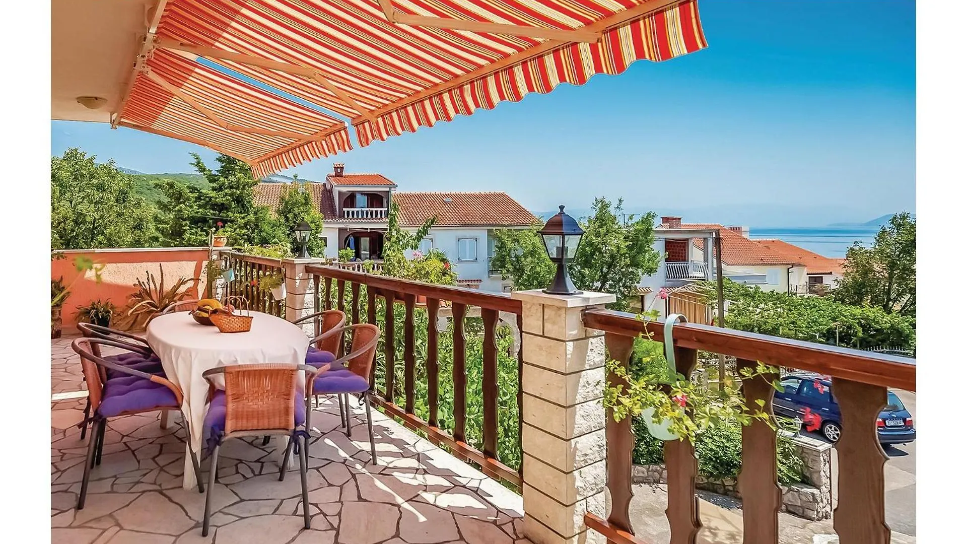 3 Bedroom Lovely Apartment In Crikvenica